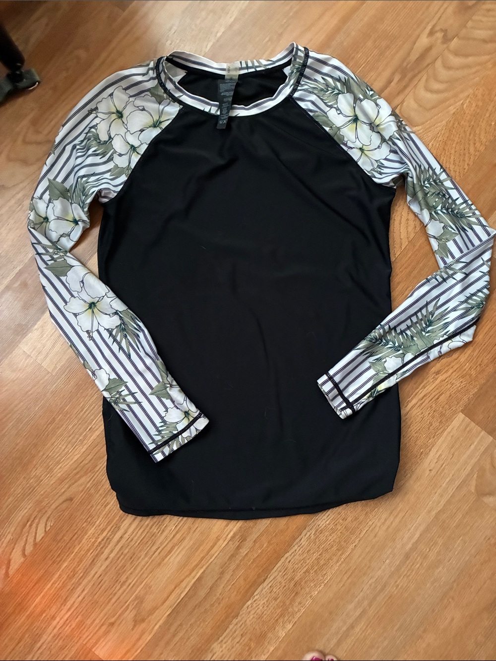Volcom Black Raglan Long-Sleeve Top with Floral Stripe Sleeves